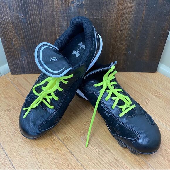 Black & Neon Yellow UnderArmour Cleats - Picture 1 of 8